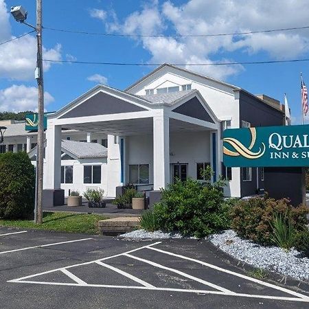 Quality Inn & Suites Northampton - Amherst Exterior foto
